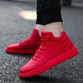 Calçados masculinos de alta no topo do tabuleiro sapatos novos versão coreana versátil e casual sapatos elegante e personalizada vermelho casuais sapatos de desporto
